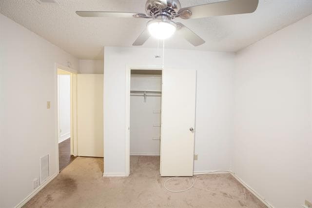 Building Photo - 2025 Lorient Dr