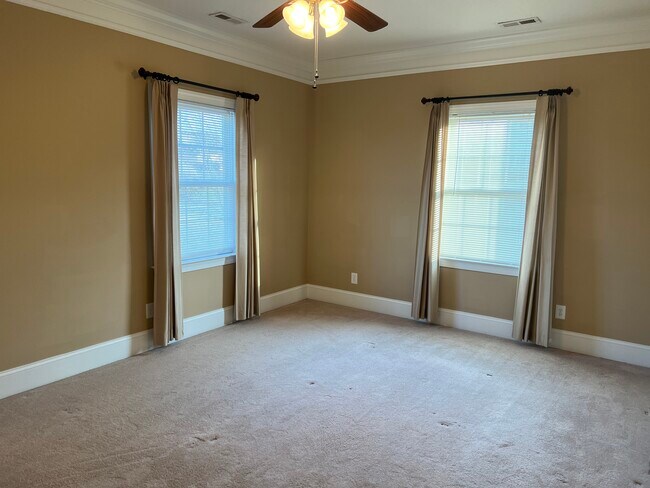 Building Photo - 1686 Turnberry Ln