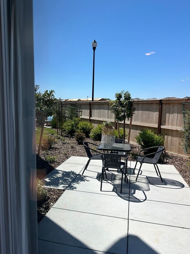 Building Photo - Brand New 4bedroom, 2.5bath in West Roseville