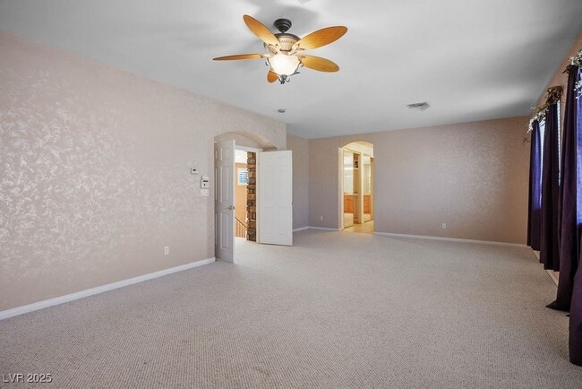Building Photo - 1813 Country Meadows Dr