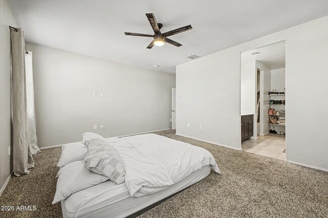 Building Photo - 3983 S 243rd Dr