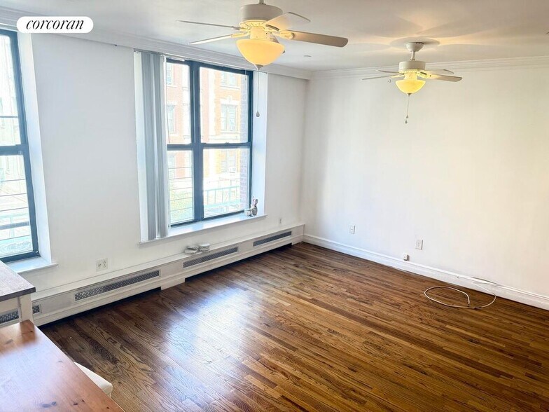 Building Photo - 536 W 163rd St
