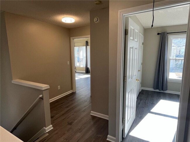 Building Photo - 3600 Patterstone Dr