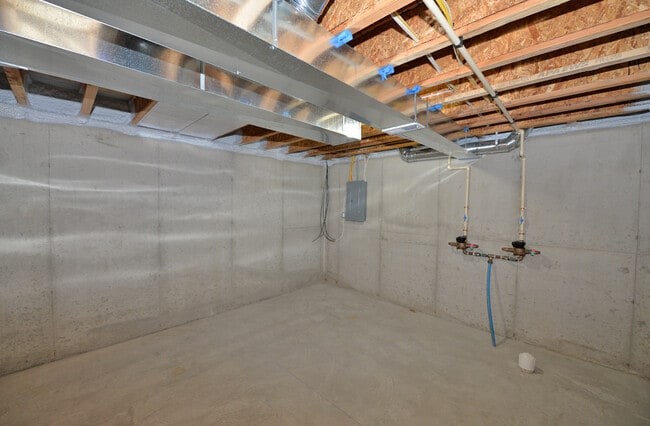 Building Photo - 3807 7th Ave