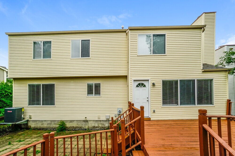 Building Photo - 1700 Golden Cloud Ln