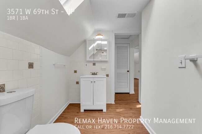 Building Photo - 3571 W 69th St