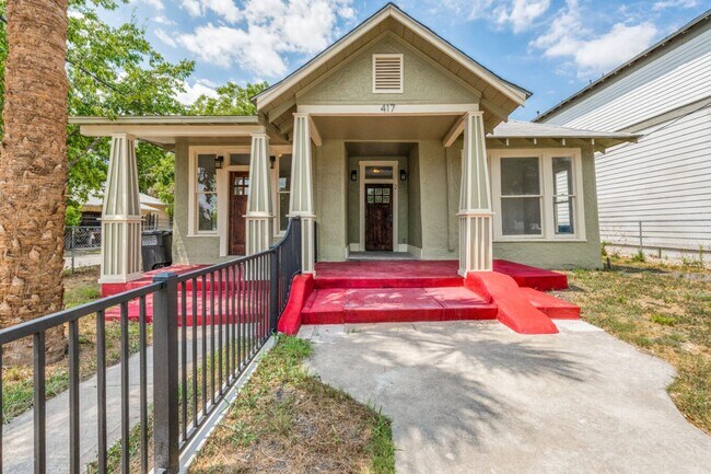 Building Photo - 1 Bedroom Duplex in Tobin Hill