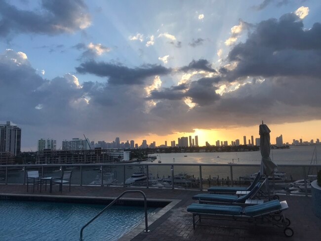 Pool Deck - 1800 Purdy Ave