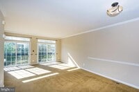 Building Photo - 1693 Mohegan Dr