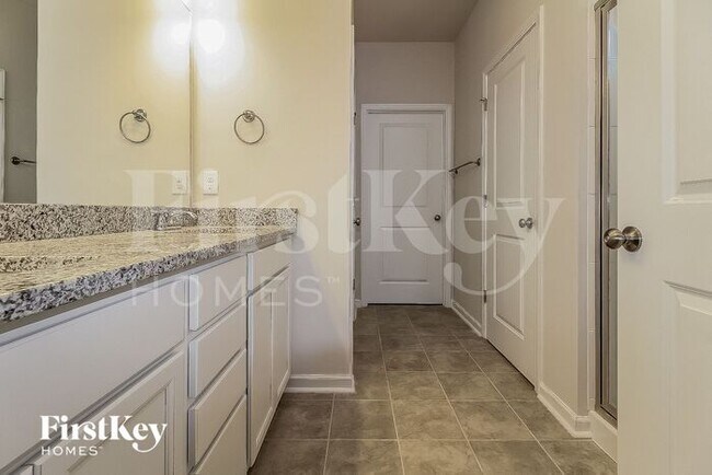 Building Photo - 310 Ashborne Lane