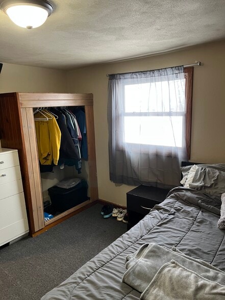 Bedroom # 2 - 203 S Whiton St