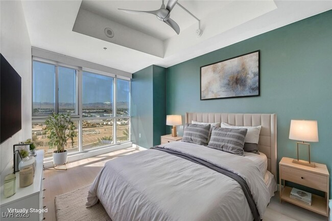 Building Photo - 4575 Dean Martin Dr