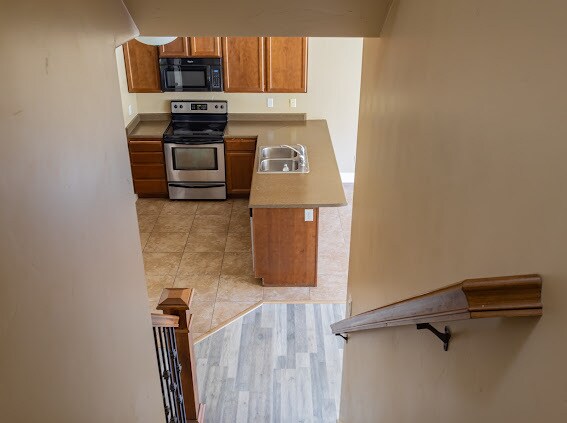 Building Photo - 1532 N Venetian Way