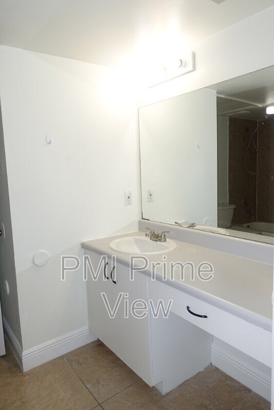 Building Photo - 15241 SW 80th St