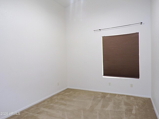 Building Photo - 3087 Plaza De Viola