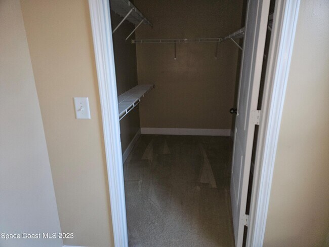 Building Photo - 6441 Borasco Dr