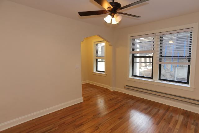 Building Photo - 618 W Patterson Ave