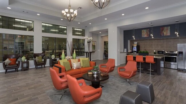 Building Photo - 7777 Greenbriar Dr