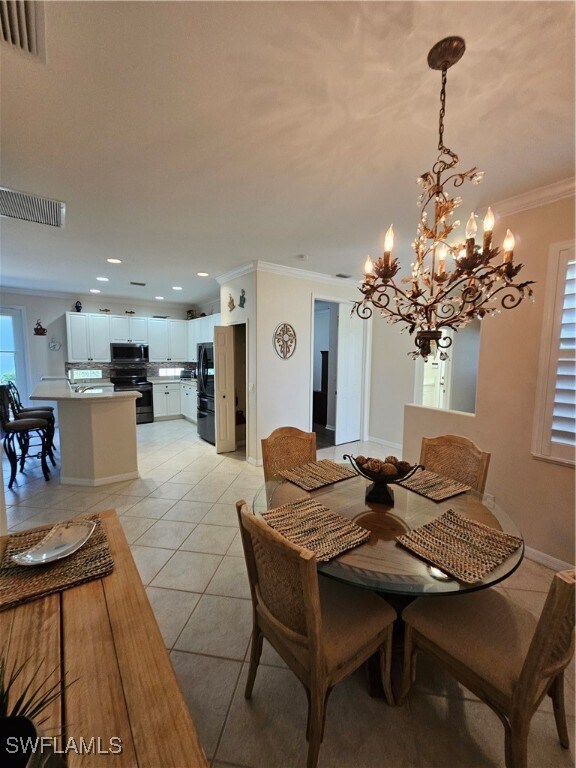Building Photo - 10518 Avila Cir