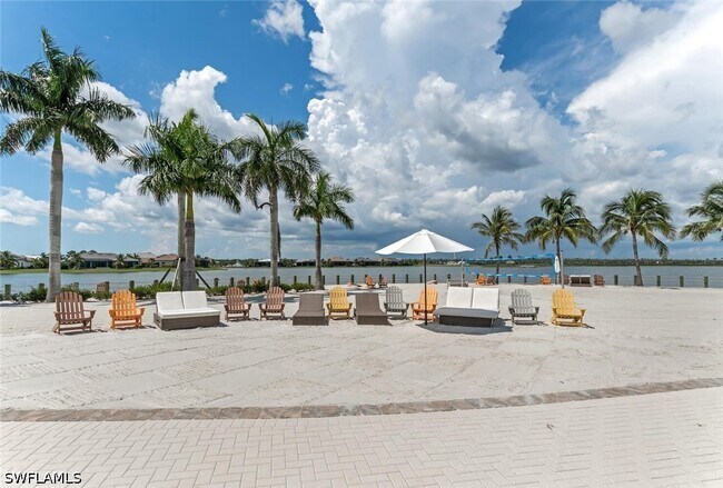 Building Photo - 14606 Tropical Dr