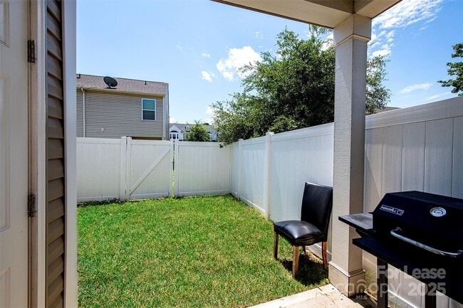 Building Photo - 13406 Calloway Glen Dr