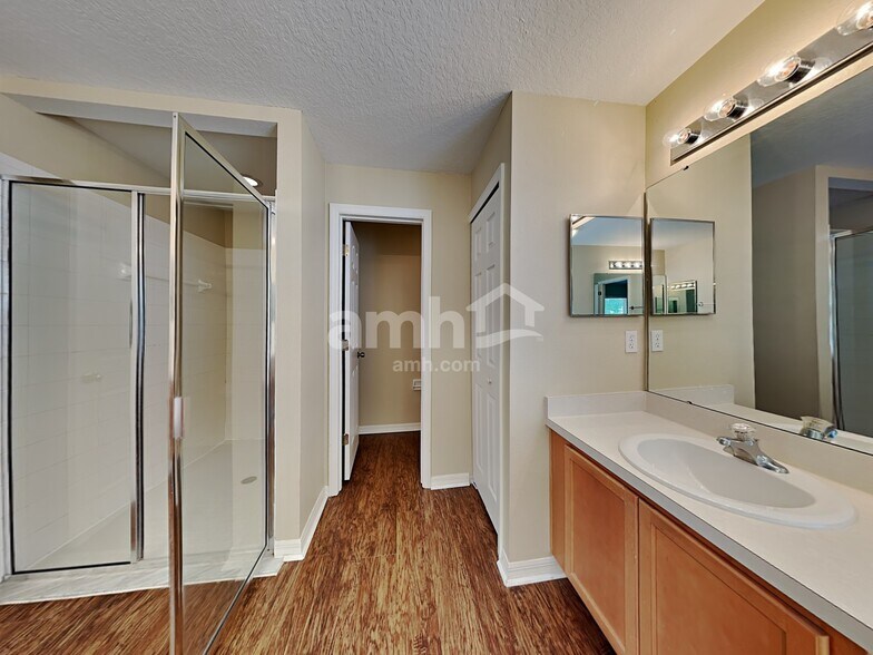 Building Photo - 4012 Waltham Forest Dr