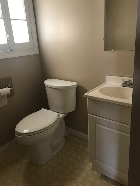 Bath - 33 N Hanover St
