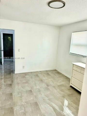 Building Photo - 6201 SW 37 Ct