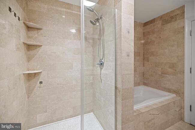 Building Photo - 2425 L St NW