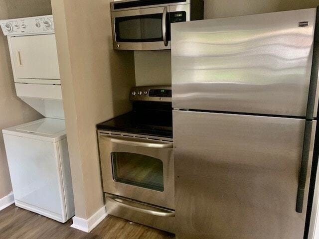 Building Photo - 711 Dent St