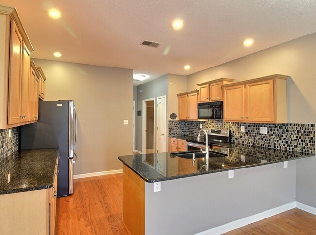 Building Photo - 1325 Rain Hollow Cir E