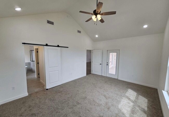 Building Photo - 301 Primrose Pt