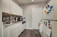 Building Photo - Heights Apartments at Overlook