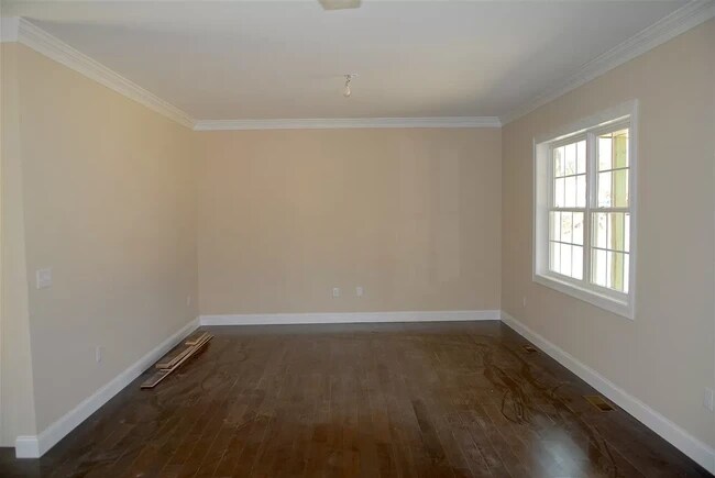 Building Photo - 61 Webster St