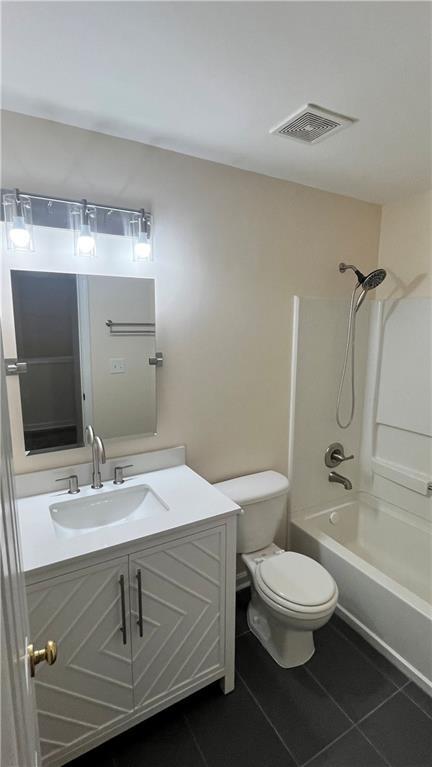 Building Photo - 4645 Valais Ct