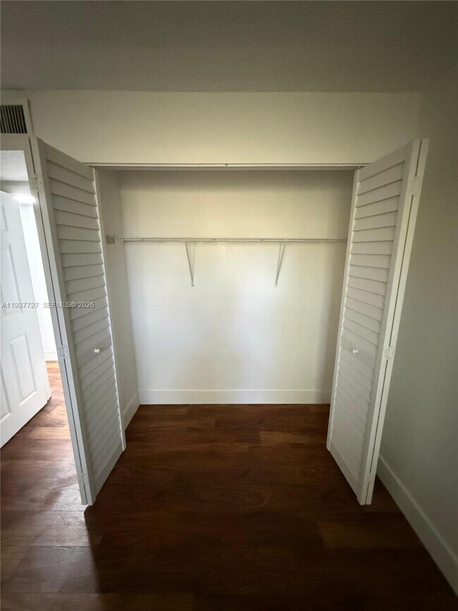 Building Photo - 5817 Blueberry Ct