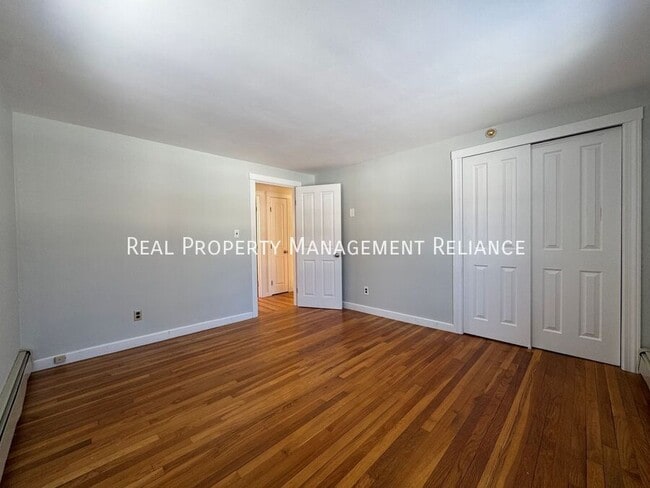 Building Photo - 30 Morningside Ln