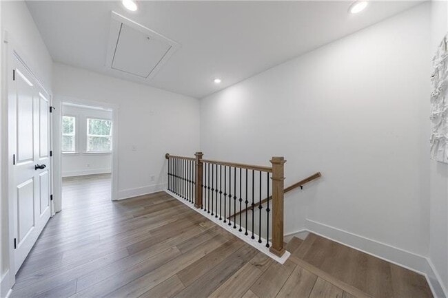 Building Photo - 1624 Gunnin Trce NW