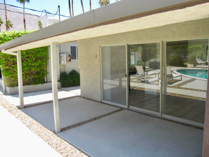 Building Photo - 777 E San Lorenzo Rd
