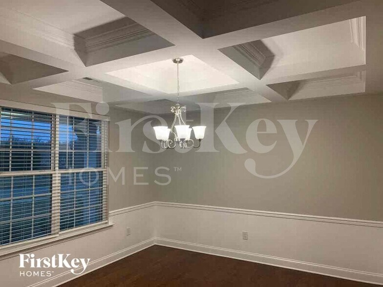 Building Photo - 433 Melva Ln