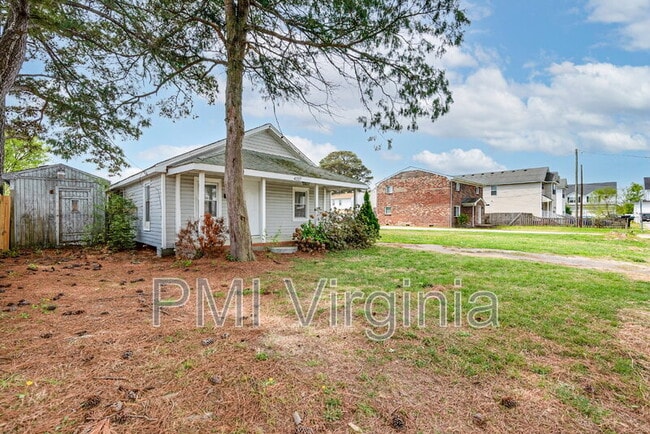 Building Photo - 4217 Dunning Rd