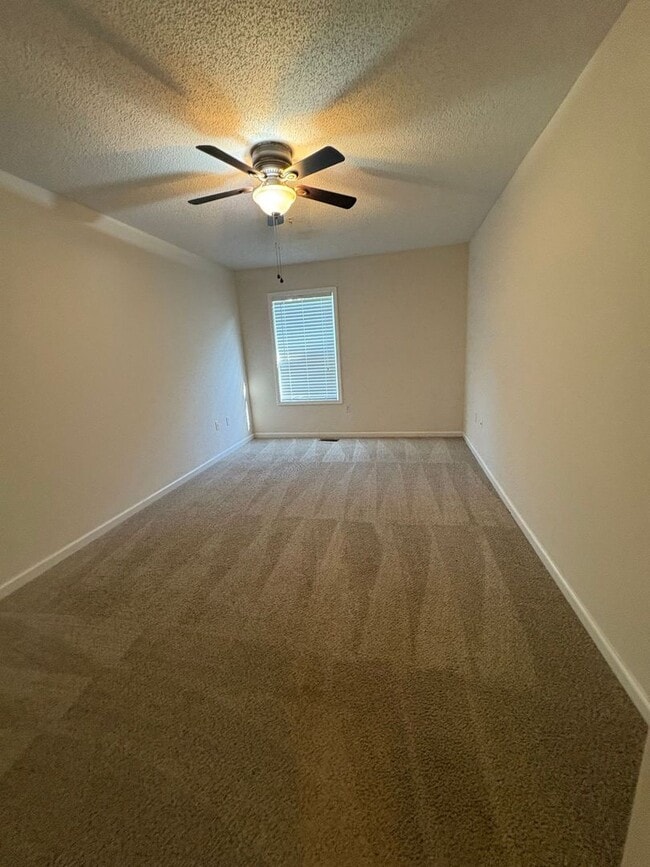 Building Photo - Dunwoody Subdivision