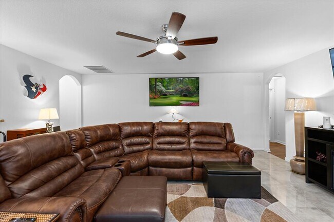 Building Photo - 1533 Breanna Ln