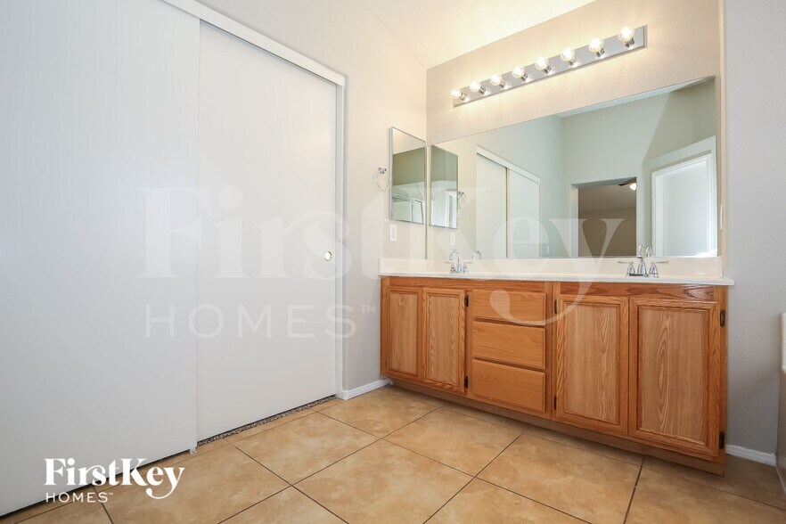Building Photo - 4508 Sunset Crater Ct
