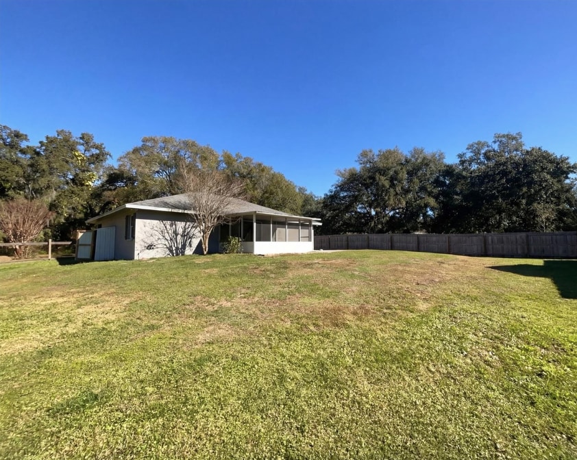 Building Photo - 2037 Recker Hwy