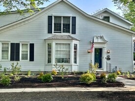 Building Photo - 761 Cherry St