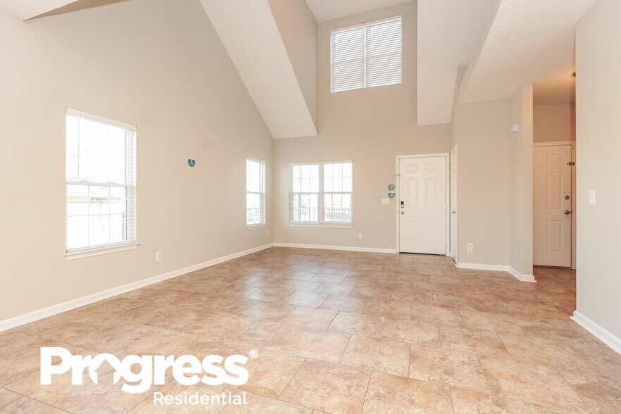 Building Photo - 1207 Larzelere Ln
