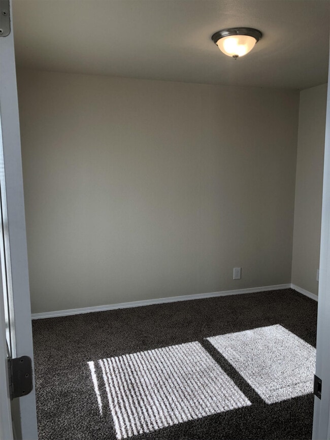 Building Photo - 4128 W F St