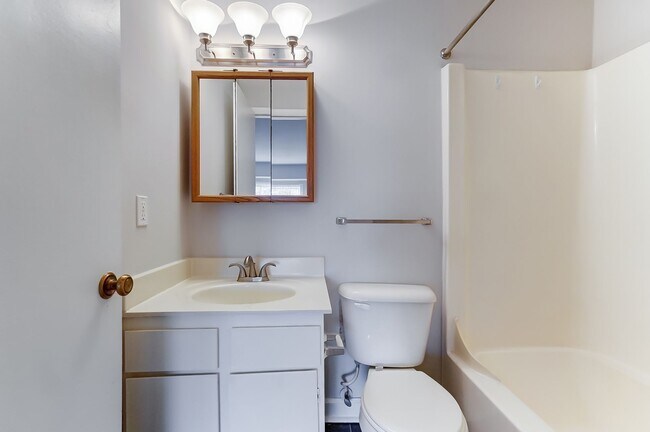 Floorplan - Candlelite Apartments