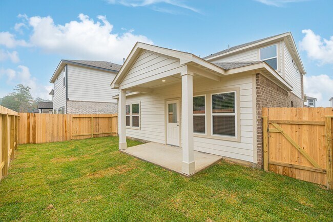 Building Photo - 8570 Blueberry Ash St